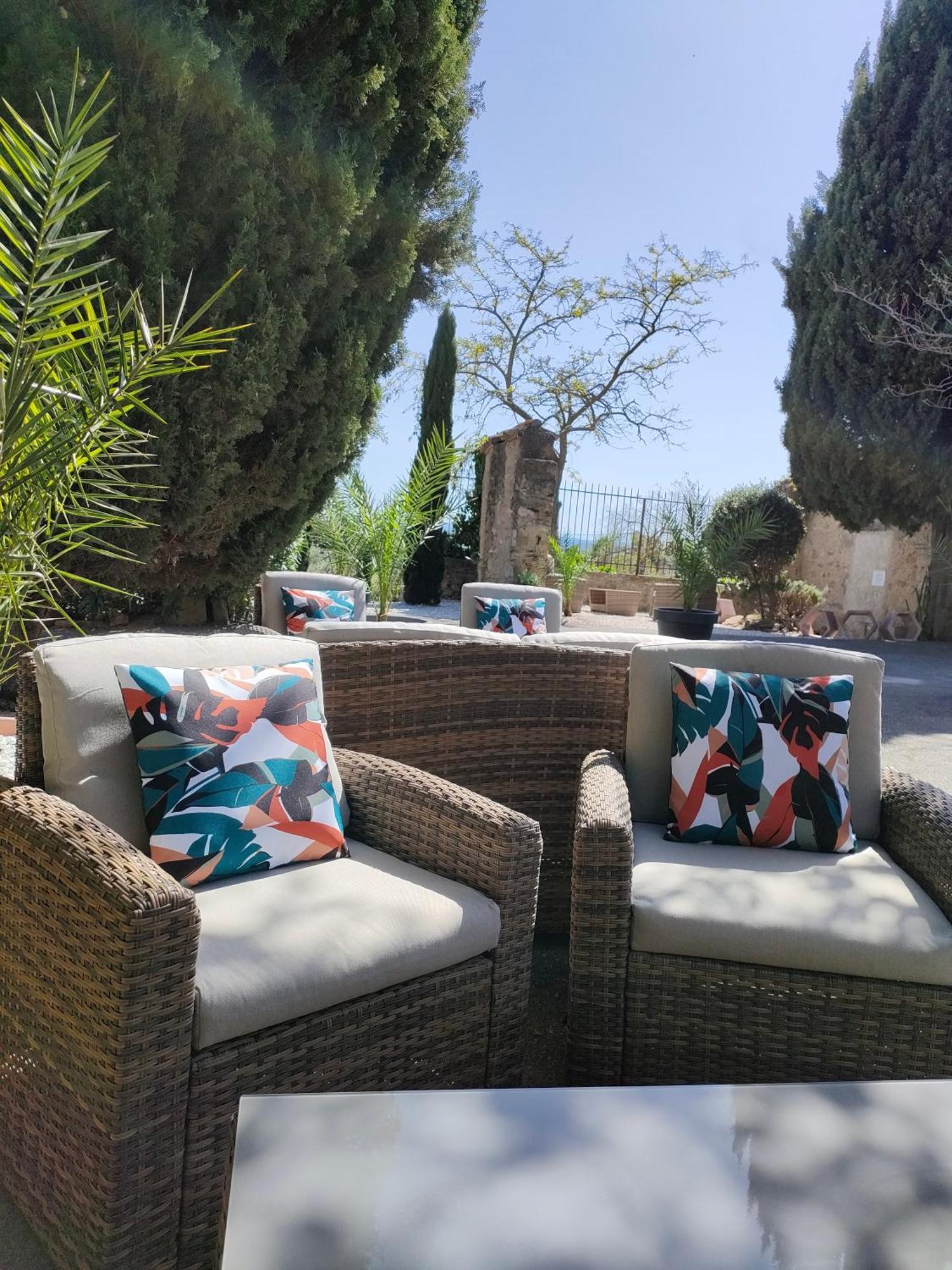 Hotel Restaurant L'Art Des Mets By Cote Jardin Conilhac-Corbières Екстериор снимка