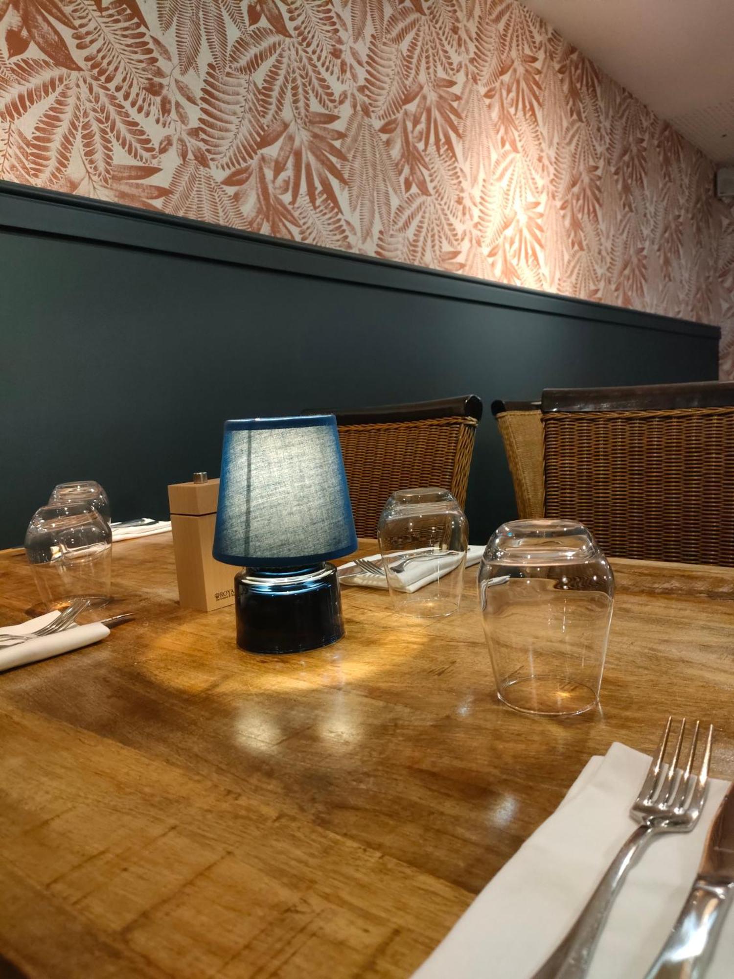 Hotel Restaurant L'Art Des Mets By Cote Jardin Conilhac-Corbières Екстериор снимка